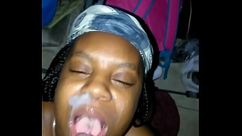 Play Thot sloppy top couldn't fuck cuz she got a boyfriend BUT I CAN CUM HER FACE??? HUGE FACIAL ttfreaky