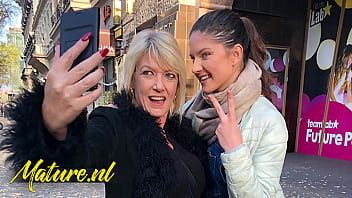 Play 56 Year Old MILF Amy Goes On Tinder Date With Inexperienced Teen Francesca DiCaprio