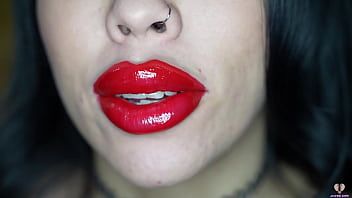 Play Bimbo Lips Blowjob