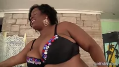 Play Curvy Ebony Marliese Morgan's Big Booty Solo Toy Play