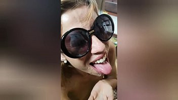 Play Cum over my face lol