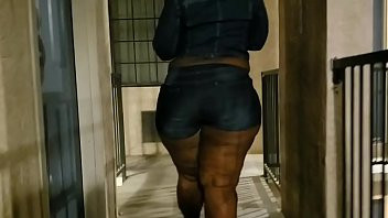 Play My Ex's Aunt slippin again..
