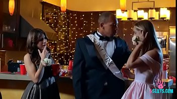 Play Prom Night Revenge