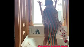 Play Gibby The Clown Celebrates Buying First Home