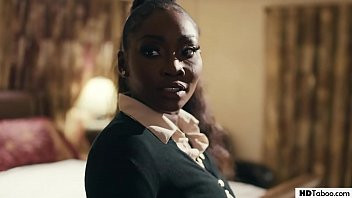 Play Black Realtor Does Everything For The Sale - Osa Lovely