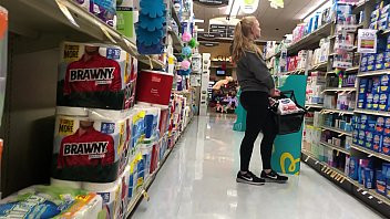 Play Pawg Stretchin