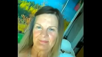 Play MADURA 48 ANOS LINDA