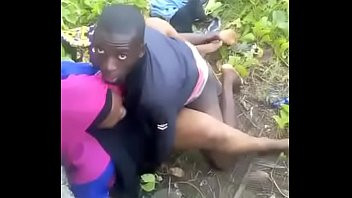Play Kenyan Muslim Outdoor