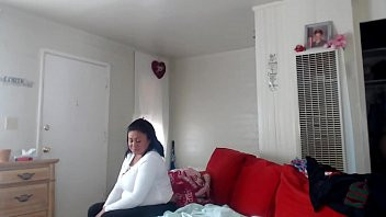 Play Sarai from Honduras part 2.... marinate the pussy with the foreplay