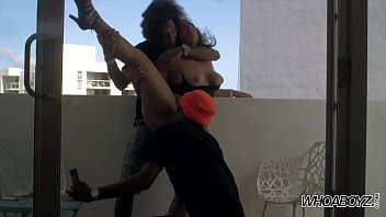 Play Big booty latina hoe get anal fuck by two bbc