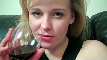 Play Playing with British amateur Nadia