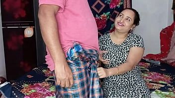 Play Indian Care Giver With House Owner Cumriya