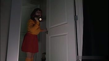 Play Velma does the Monster (S)Mash